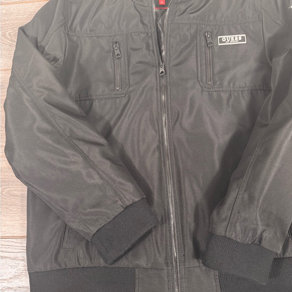 Guess coat - Picture 3 of 8